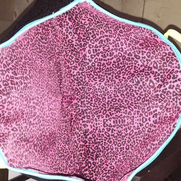 Handbag - Picture 4 of 5